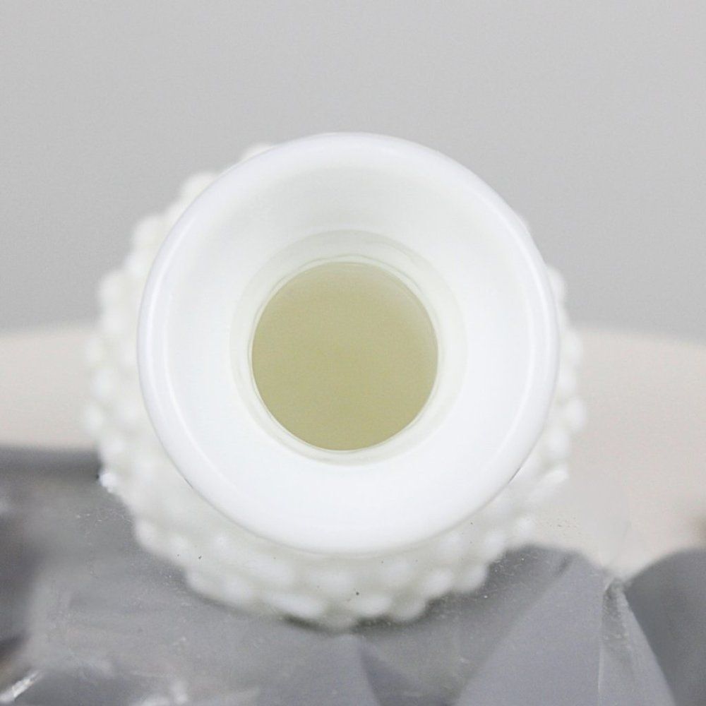 Vintage Milk Glass Bud Vase Hobnail E.O. Brody Co. White 7.5” Kitsch Cottagecore - Picture 4 of 4